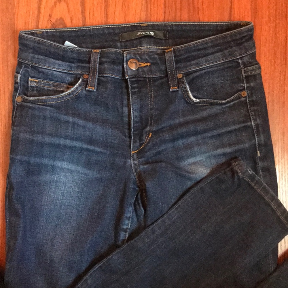 JOES JEANS size 26. Straight leg! 👖